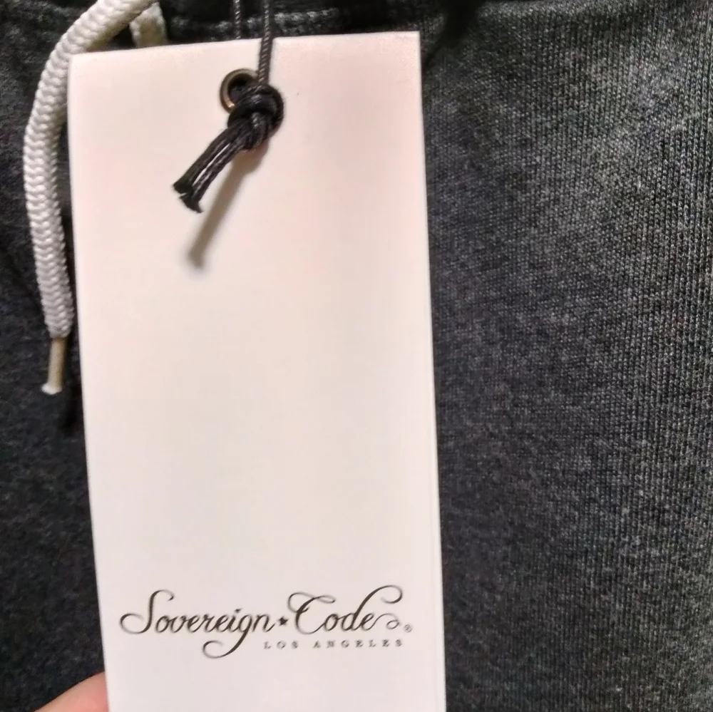 **FLAWED** NWT Boy's Sovereign Code Sweatshorts